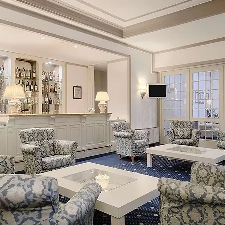 Hotel Nh San Mauro