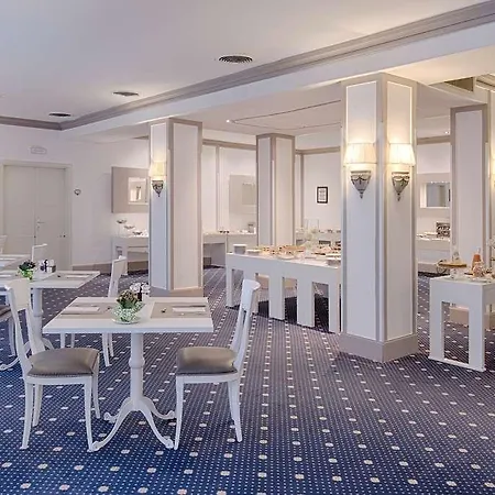 Nh San Mauro Hotel