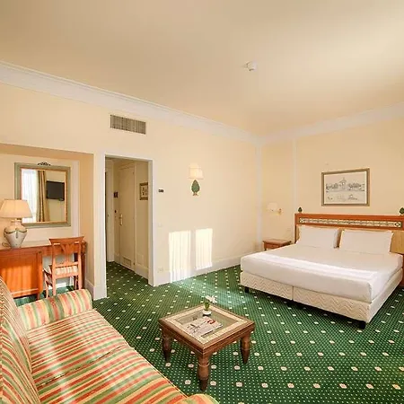 Nh San Mauro Hotel *