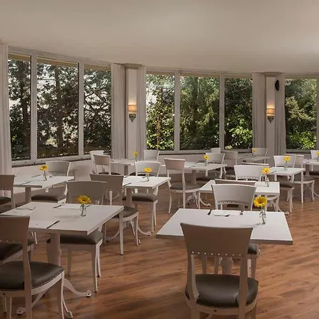 Hotel Nh San Mauro