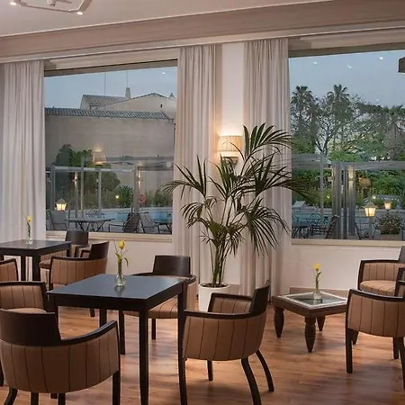 Hotel Nh San Mauro *